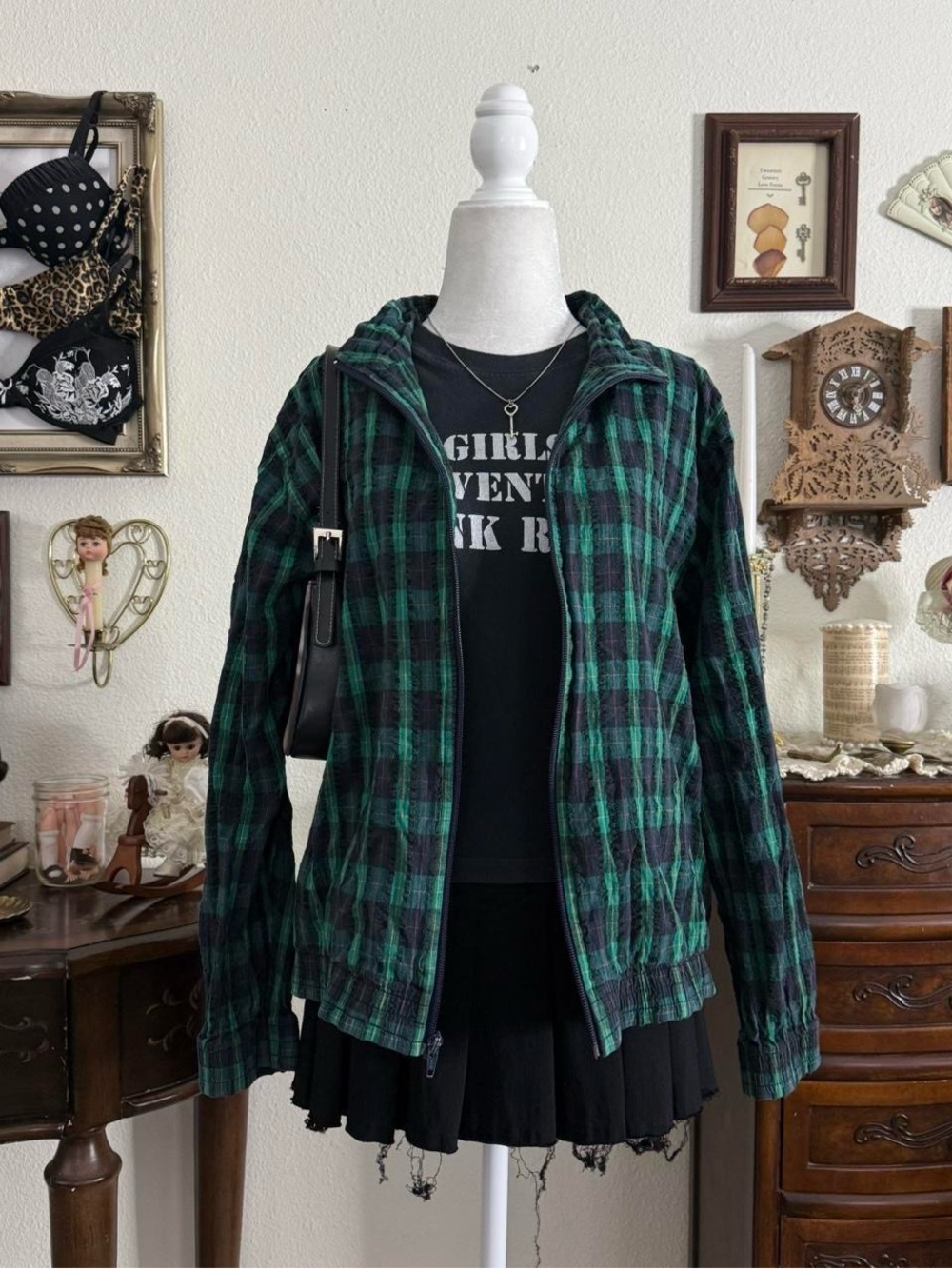 Classic 90’s grunge funky plaid seersucker high neck lightweight zip up jacket